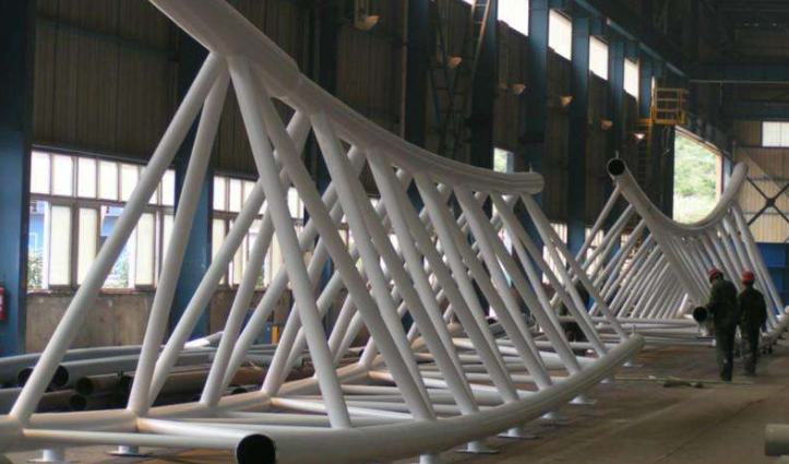 滨州管廊钢结构与桁架结构的管道支架应该如何区分